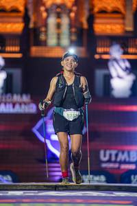 BIB: 020, 9352
                            <button type="button" onclick="openModal(22646833)" class="btn btn-primary btn-sm float-right btn-popup" data-toggle="modal" data-target=".modal-high-quality">
                        <i class="fas fa-shopping-cart"></i> Add to Cart
                    </button>
                                            <button type="button" onclick="isThisMe(22646833, true)" class="btn btn-success btn-sm float-right btn-popup btn-isme hidden" data-toggle="tooltip" data-placement="bottom" title="นี่คือรูปของคุณใช่ไหม คลิกที่นี่เพื่อเอาเข้าอัลบั้ม">
                        <i class="fas fa-plus"></i> Add to album
                    </button>
                    <button type="button" onclick="isThisMe(22646833, false)" class="btn btn-warning btn-sm float-right btn-popup btn-isnotme hidden">
                        <i class="fas fa-ban"></i> Remove from album
                    </button>